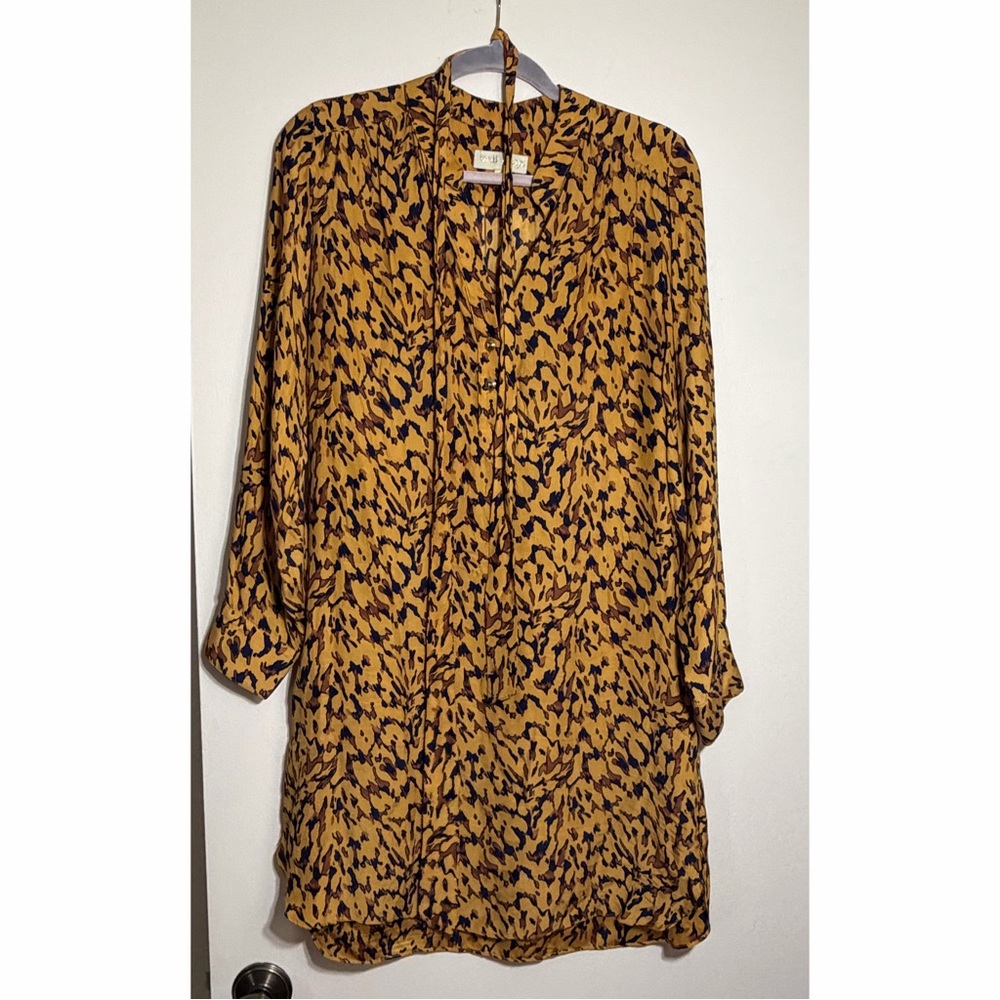 Stylish Yellow and Black Long Sleeve Dress